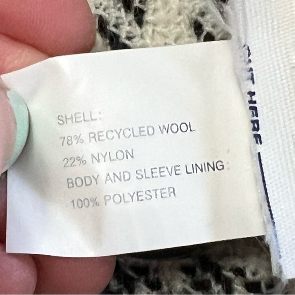 Gap Cropped Wool Blend Tweed Pea Coat Jacket Women’s Sz M Plaid Houndstooth - Picture 8 of 8